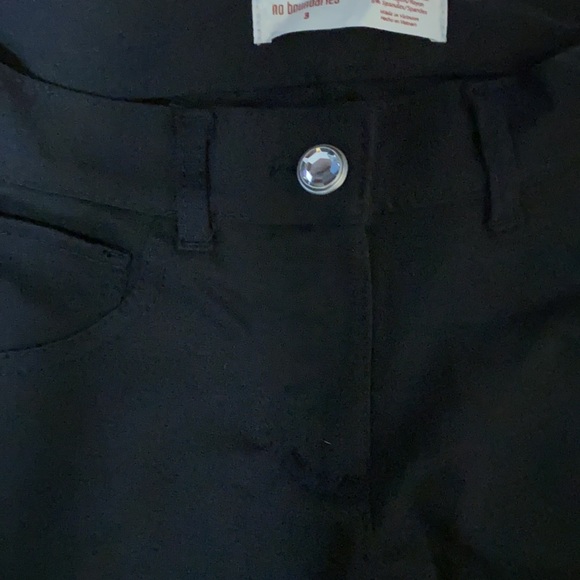 No Boundaries stretch pants - Picture 2 of 6